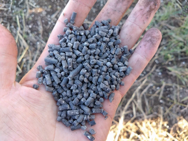 イノチオプラントケアの有機配合肥料ボカセイ2号865-2の画像